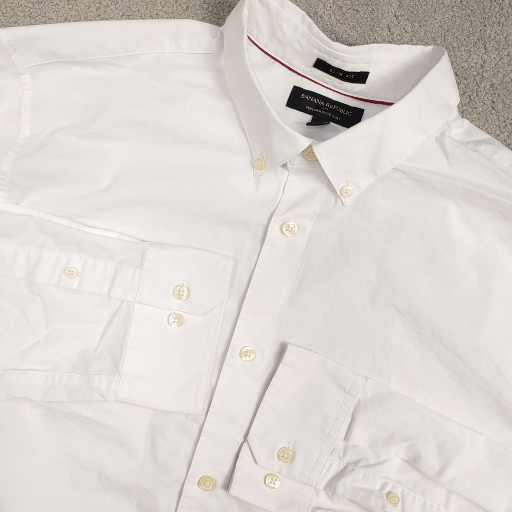 Banana Republic Performance Shirt - Men XL White Tech Stretch Slim Fit Button Up